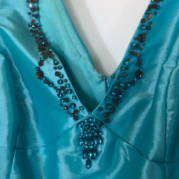 Vintage-style party dress. Gorgeous beading. - Picture 5 of 5